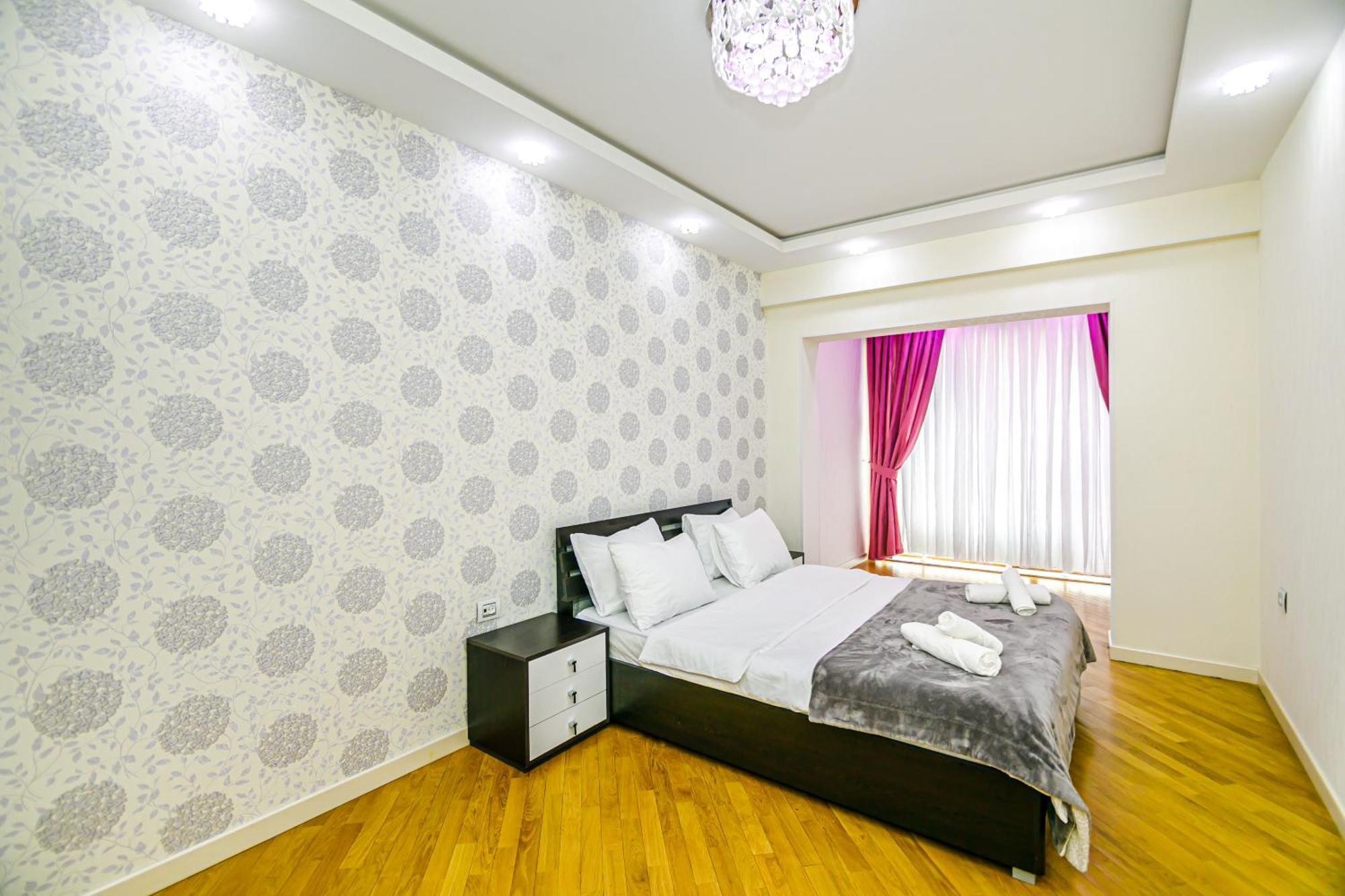 Park Azure Vip Apartment By Baku Housing Luaran gambar